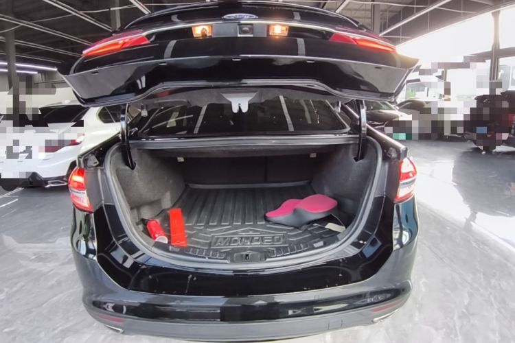 Used Ford Mondeo 2017 Restyled EcoBoost 200 Fashion Edition Trunk