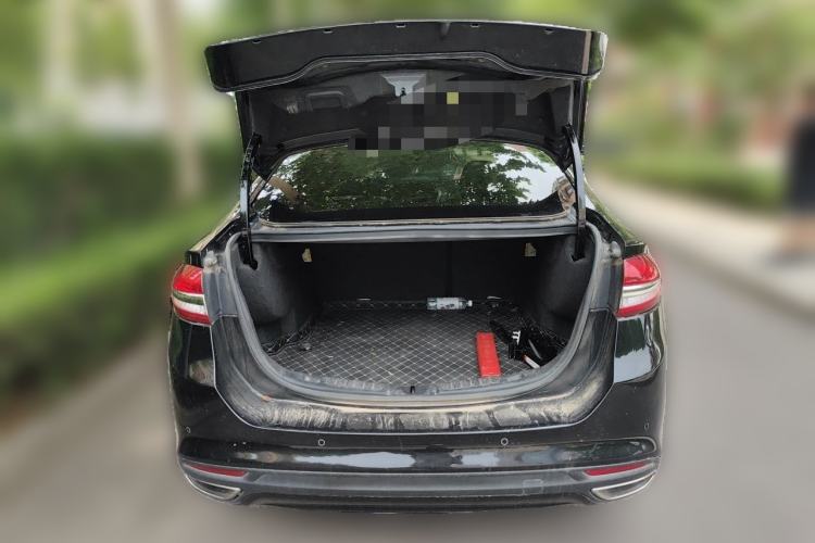 Used Ford Mondeo 2017 EcoBoost 180 Stylish Model Trunk