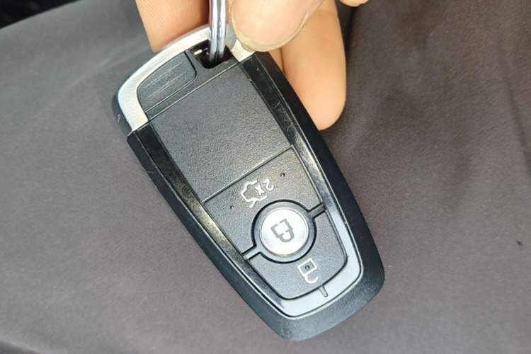 Used Ford Mondeo 2017 EcoBoost 180 Stylish Model Vehicle Key