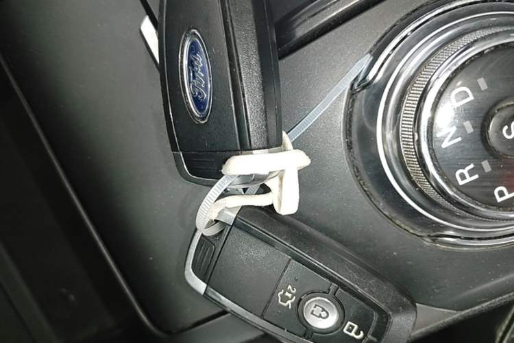Used Ford Mondeo 2017 EcoBoost 180 Stylish Model Vehicle Key