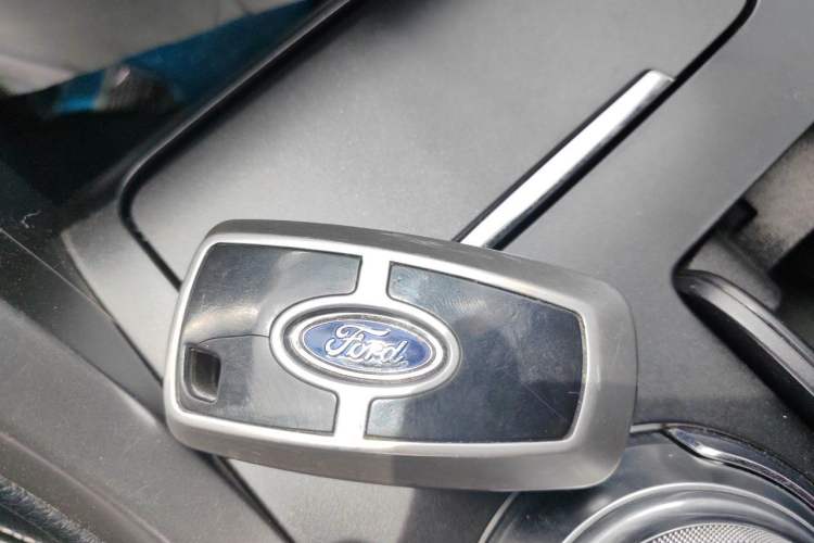 Used Ford Mondeo 2017 EcoBoost 180 Stylish Model Vehicle Key