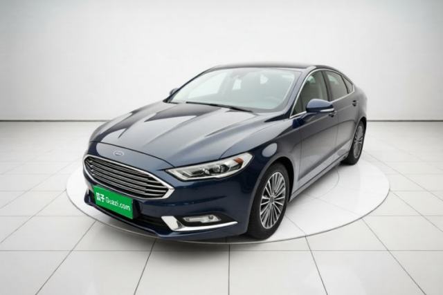 Ojetý Ford Mondeo 2017 Restyled EcoBoost 180 Luxury Version