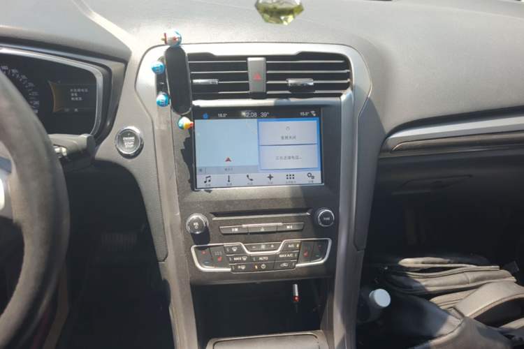 Used Ford Mondeo 2017 EcoBoost 200 Luxury Model Audio And AC Panel