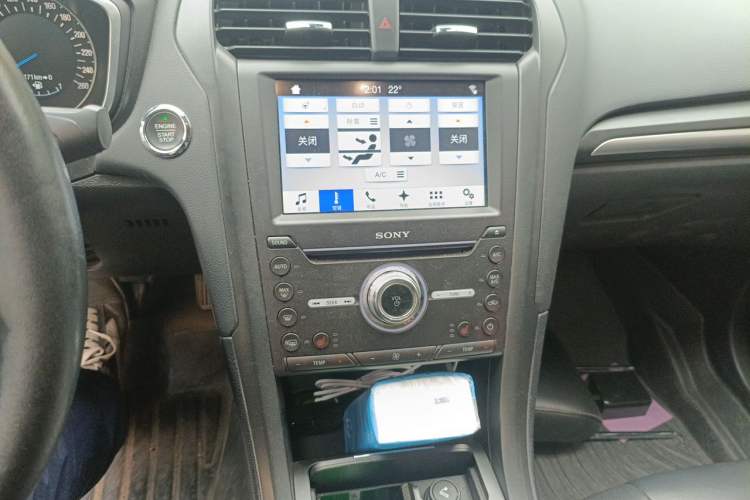 Used Ford Mondeo 2017 EcoBoost 245 Luxury Sport Model Audio And AC Panel