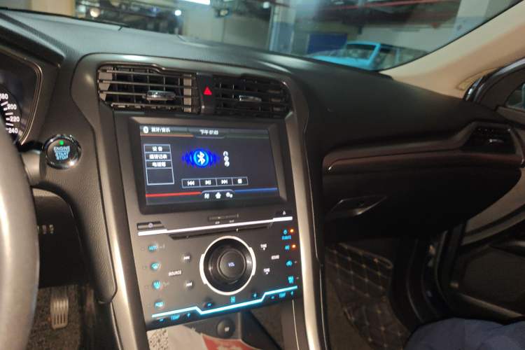 Used Ford Mondeo 2017 EcoBoost 180 Stylish Model Audio And AC Panel