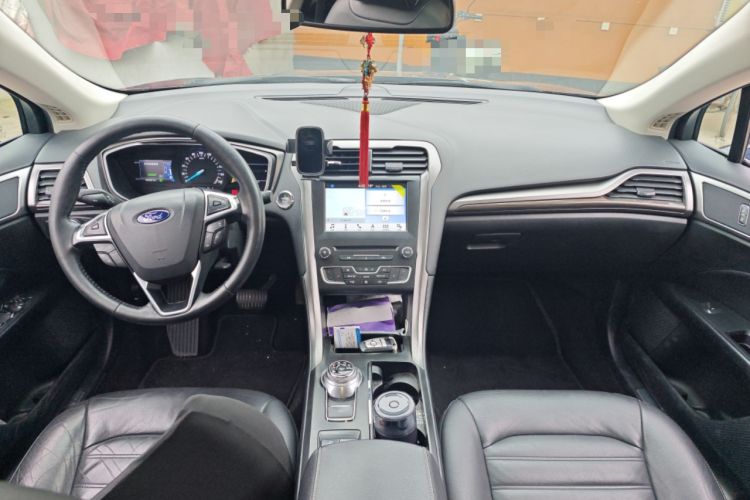 Used Ford Mondeo 2017 2.0L HEV Zhihao Model Center Console