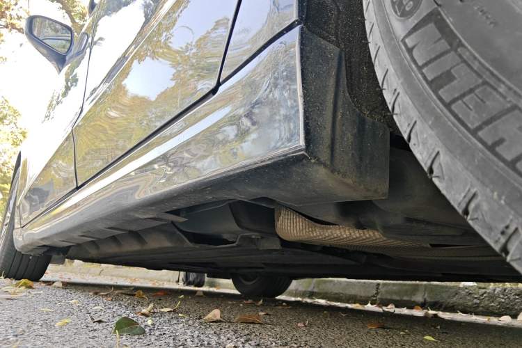 Used Ford Mondeo 2017 EcoBoost 180 Luxury Model Chassis Rear Left