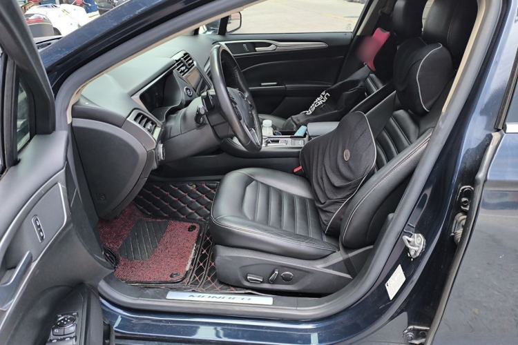 Used Ford Mondeo 2017 EcoBoost 180 Stylish Model Driver Seat