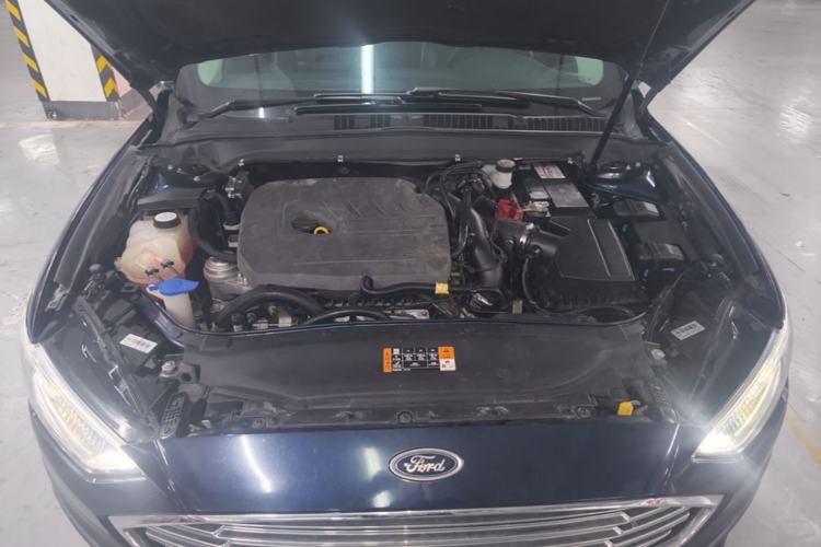 Used Ford Mondeo 2017 EcoBoost 180 Ultimate Model Engine Bay