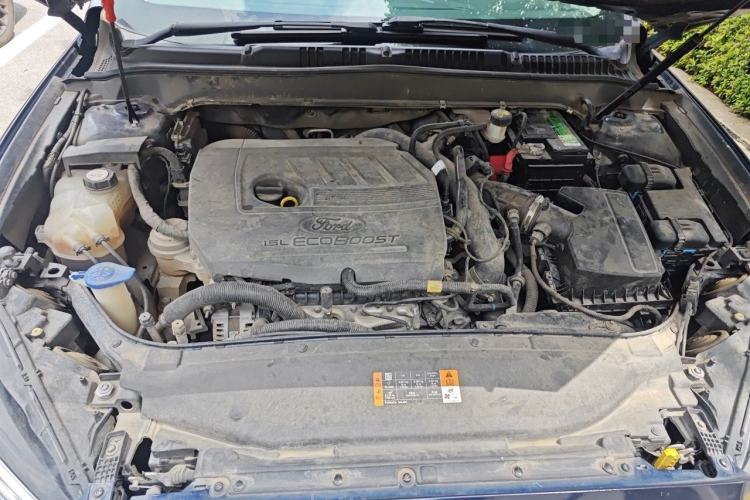 Used Ford Mondeo 2017 EcoBoost 180 Stylish Model Engine Bay