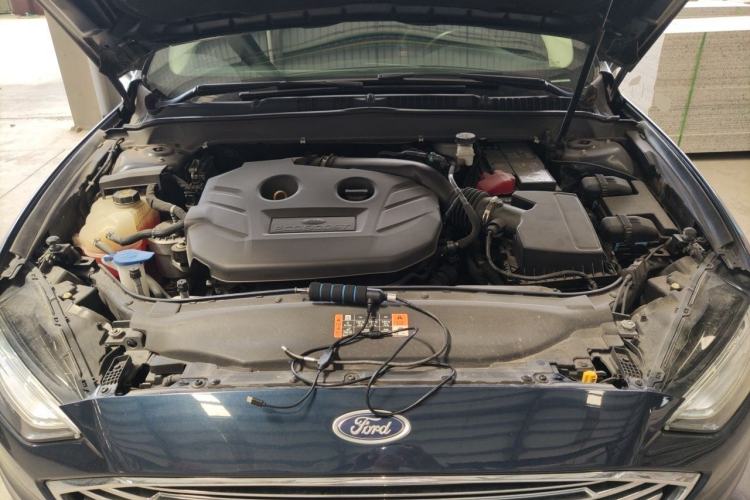 Used Ford Mondeo 2017 EcoBoost 200 Stylish Model Engine Bay