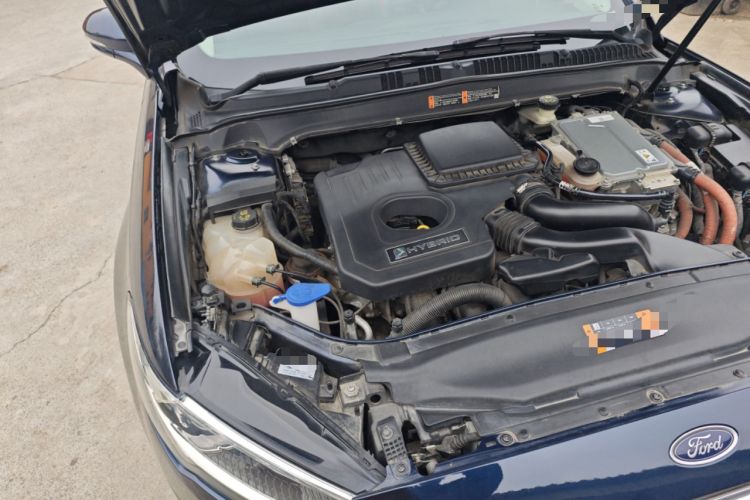 Used Ford Mondeo 2017 2.0L HEV Zhihao Model Engine Bay Right
