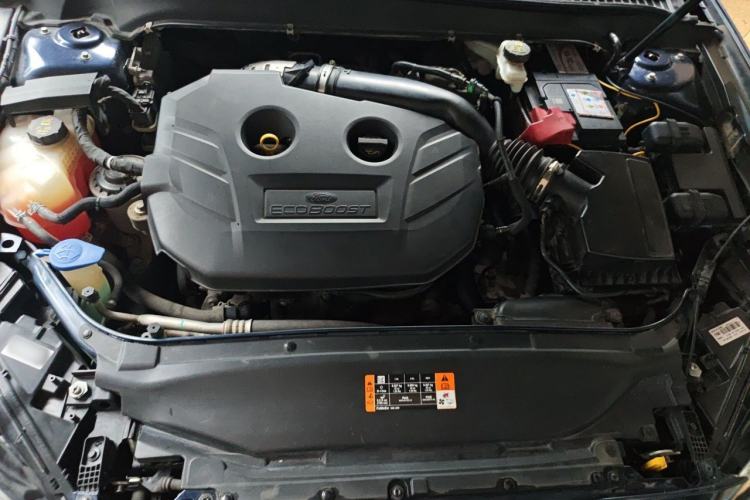 Used Ford Mondeo 2017 EcoBoost 200 Luxury Model Engine Bay