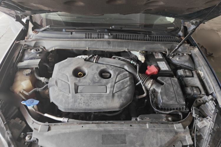 Used Ford Mondeo 2017 EcoBoost 200 Luxury Model Engine Bay