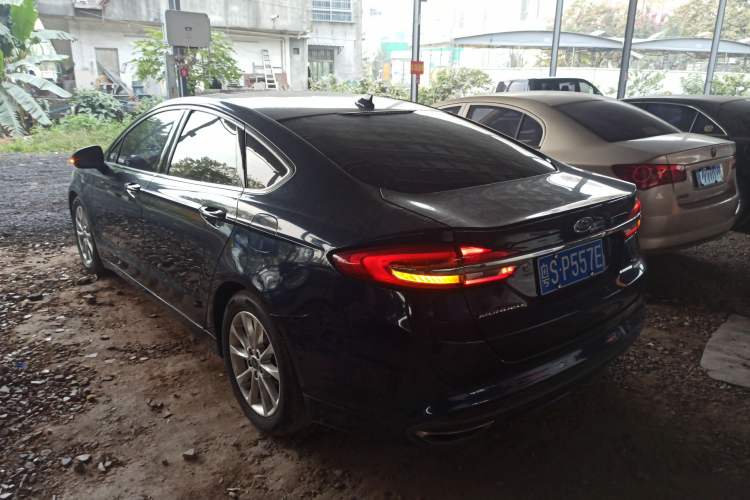 Used Ford Mondeo 2017 EcoBoost 180 Stylish Model Exterior 3