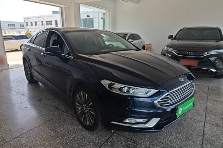Used Ford Mondeo 2017 EcoBoost 180 Luxury Model Front Right 45 Deg