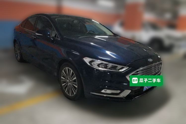 Used Ford Mondeo 2017 EcoBoost 200 Luxury Model Front Right 45 Deg