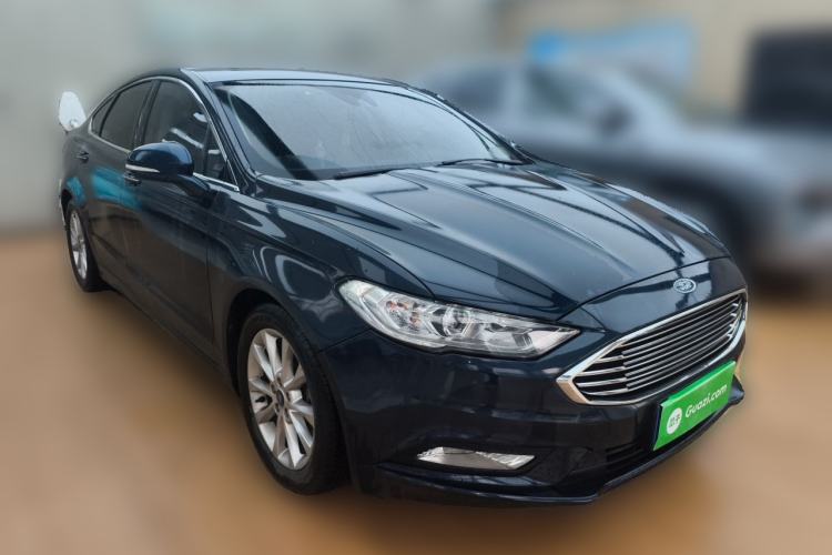 Used Ford Mondeo 2017 EcoBoost 180 Stylish Model Front Right 45 Deg