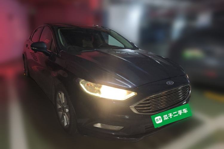 Used Ford Mondeo 2017 EcoBoost 180 Stylish Model Front Right 45 Deg