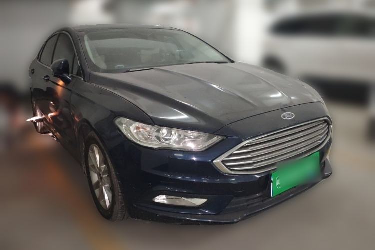 Used Ford Mondeo 2017 EcoBoost 180 Stylish Model Front Right 45 Deg