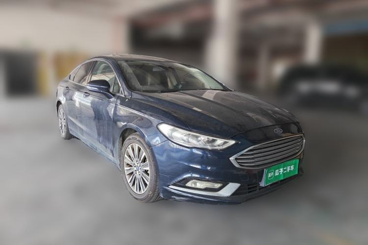 Used Ford Mondeo 2017 EcoBoost 200 Luxury Model Front Right 45 Deg