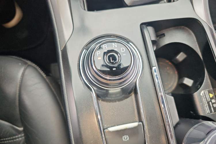 Used Ford Mondeo 2017 2.0L HEV Zhihao Model Gear Lever