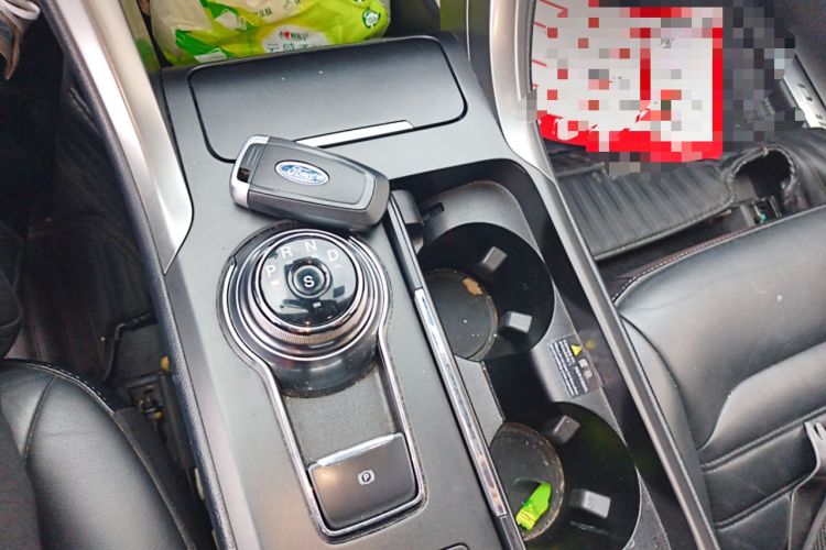 Used Ford Mondeo 2017 EcoBoost 180 Luxury Model Gear Lever