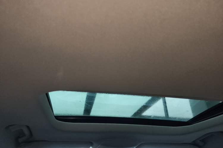 Used Ford Mondeo 2017 EcoBoost 180 Stylish Model Headliner