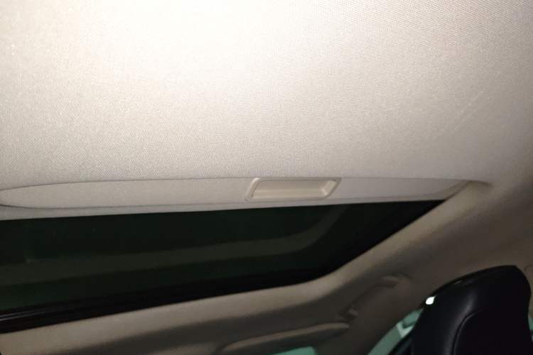 Used Ford Mondeo 2017 EcoBoost 180 Stylish Model Headliner