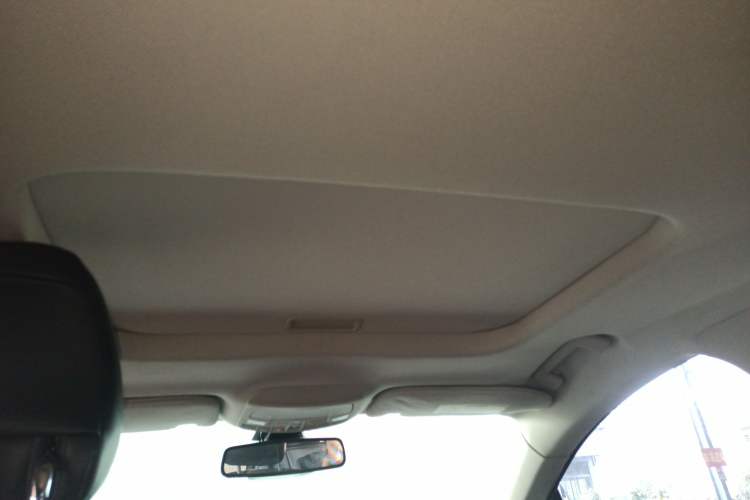 Used Ford Mondeo 2017 EcoBoost 180 Stylish Model Headliner