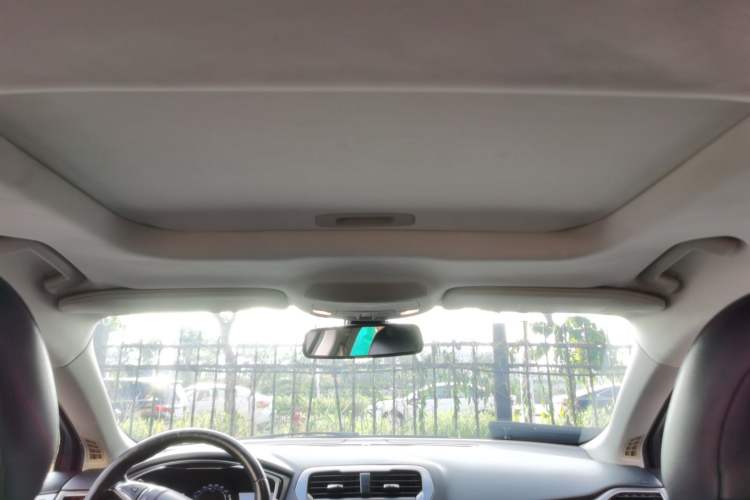 Used Ford Mondeo 2017 EcoBoost 200 Luxury Model Headliner