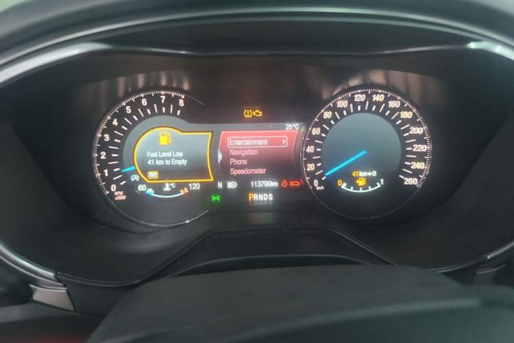 Used Ford Mondeo 2017 EcoBoost 180 Ultimate Model Instrument Cluster