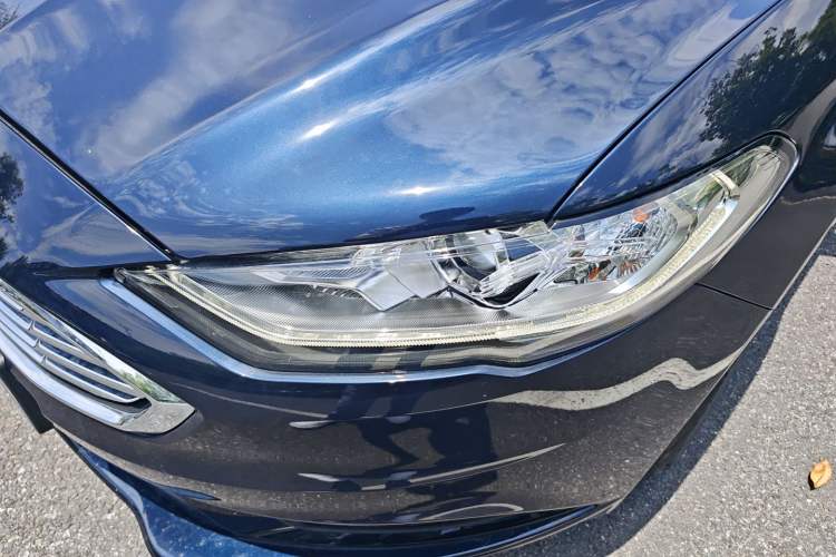 Used Ford Mondeo 2017 EcoBoost 180 Stylish Model Left Front Headlight