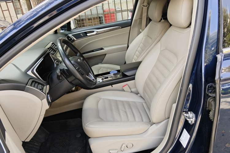 Used Ford Mondeo 2017 EcoBoost 180 Luxury Model Left Front Seat