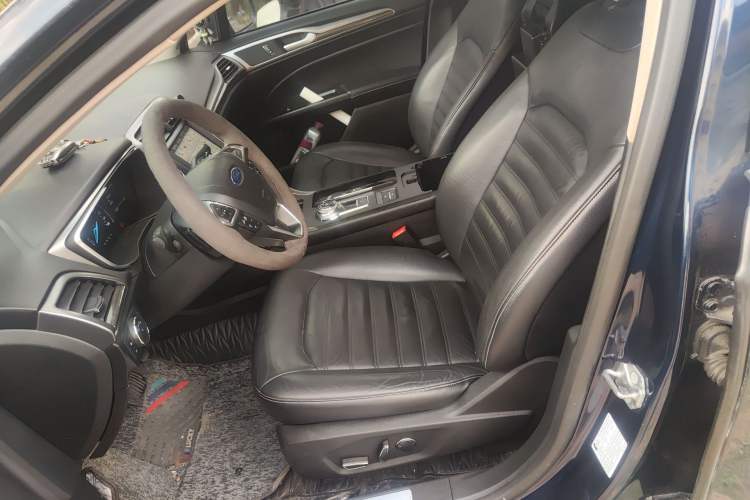 Used Ford Mondeo 2017 EcoBoost 180 Luxury Model Left Front Seat