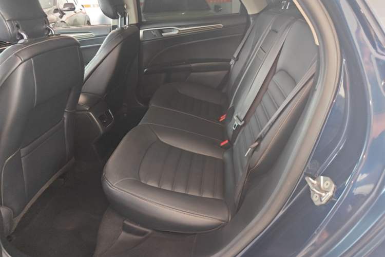 Used Ford Mondeo 2017 EcoBoost 180 Luxury Model Left Rear Seat