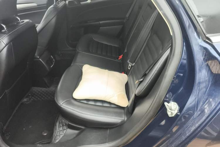 Used Ford Mondeo 2017 EcoBoost 180 Stylish Model Left Rear Seat