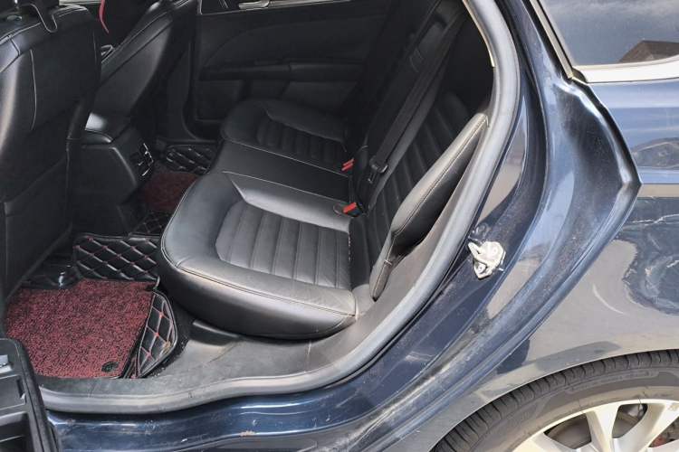 Used Ford Mondeo 2017 EcoBoost 180 Stylish Model Left Rear Seat