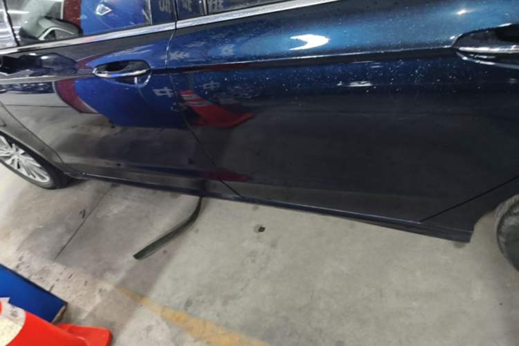 Used Ford Mondeo 2017 EcoBoost 180 Stylish Model Left Side Sill