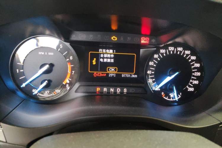 Used Ford Mondeo 2017 EcoBoost 200 Stylish Model Odometer Close Up