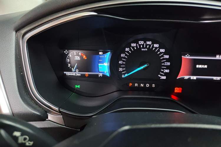 Used Ford Mondeo 2017 EcoBoost 200 Luxury Model Odometer Close Up