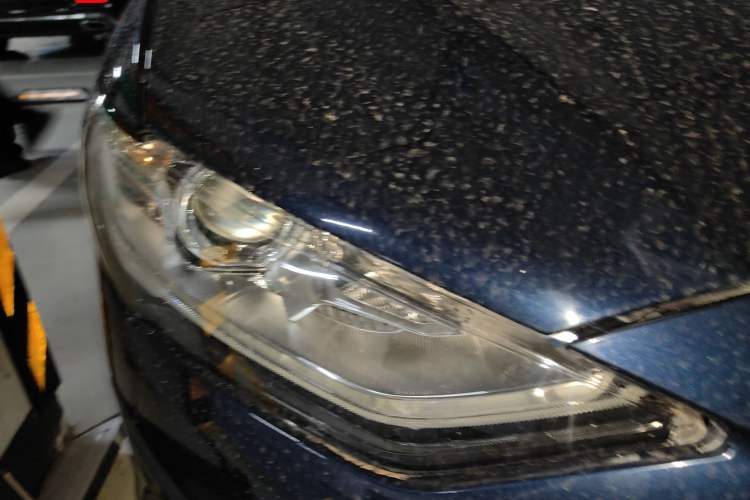 Used Ford Mondeo 2017 EcoBoost 180 Stylish Model Right Front Headlight