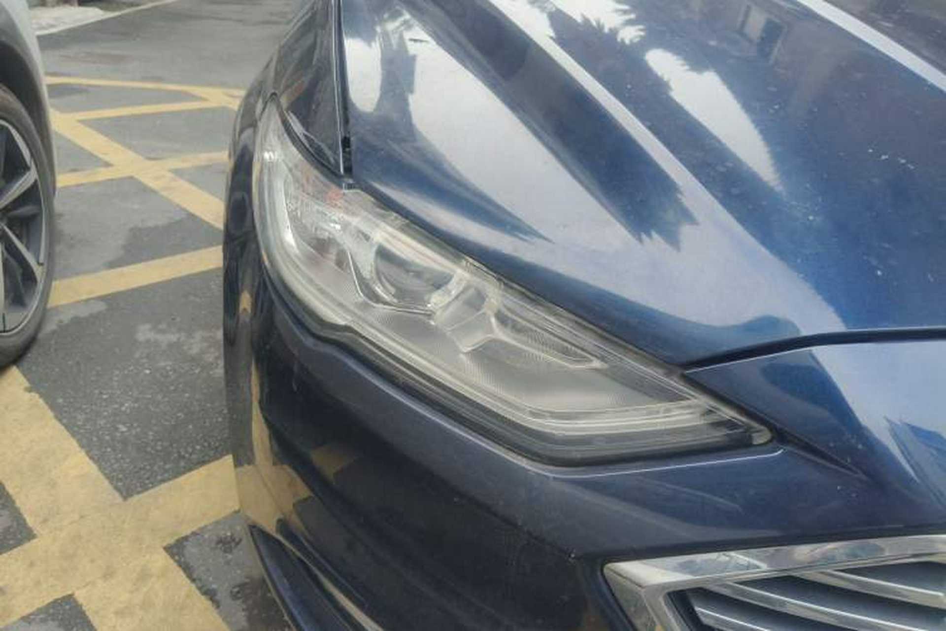 Used Ford Mondeo 2017 EcoBoost 180 Stylish Model Right Front Headlight