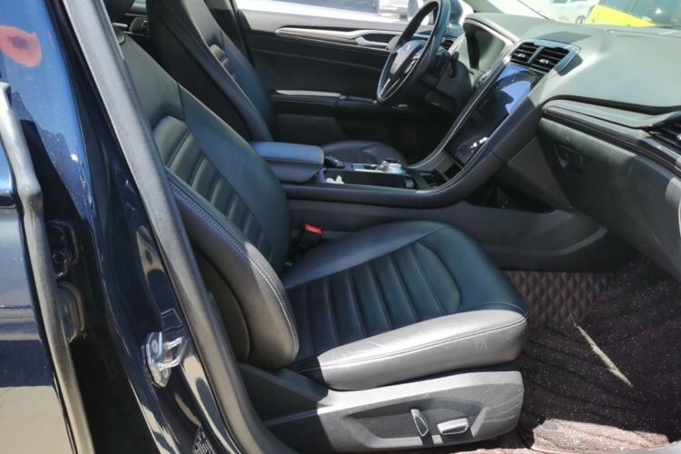 Used Ford Mondeo 2017 EcoBoost 180 Stylish Model Right Front Seat