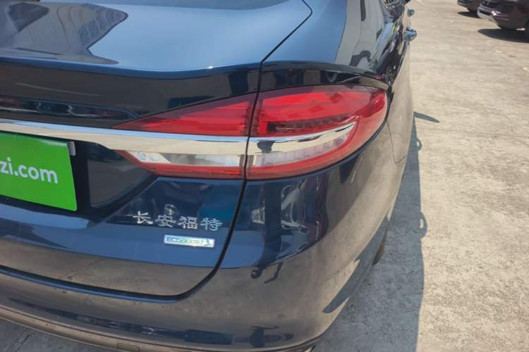 Used Ford Mondeo 2017 EcoBoost 200 Luxury Model Right Rear Taillight