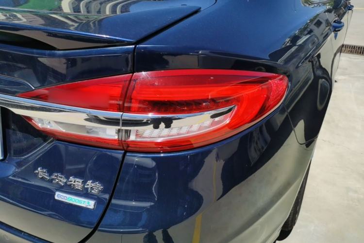 Used Ford Mondeo 2017 EcoBoost 180 Stylish Model Right Rear Taillight