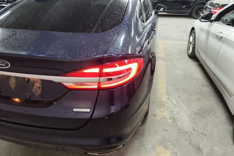 Used Ford Mondeo 2017 EcoBoost 180 Stylish Model Right Rear Taillight