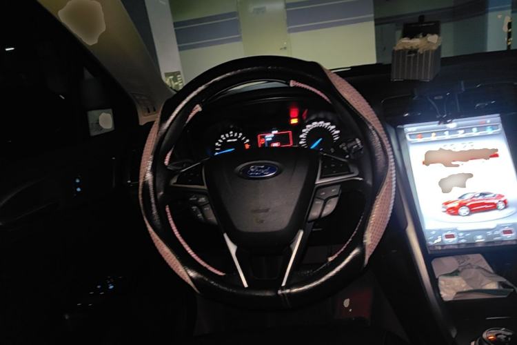 Used Ford Mondeo 2017 EcoBoost 200 Stylish Model Steering Wheel