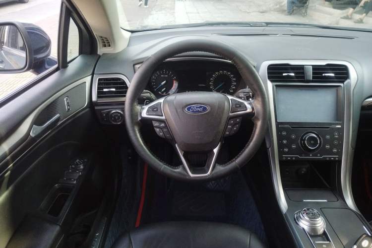 Used Ford Mondeo 2017 Facelifted EcoBoost 180 Fashion Edition Steering Wheel