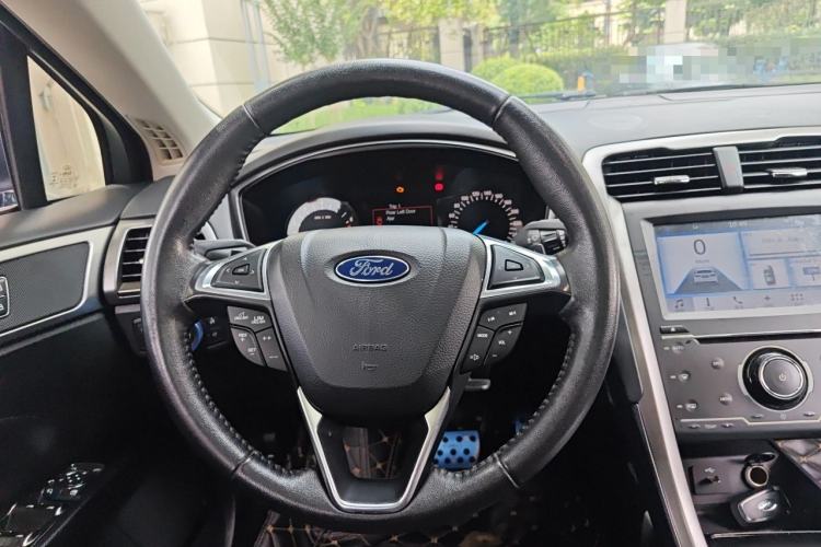 Used Ford Mondeo 2017 EcoBoost 180 Stylish Model Steering Wheel